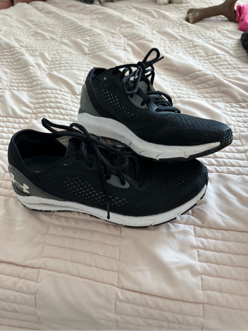 Under Armour HOVR Sonic 5 Athletic Shoes - Picture 4 of 4